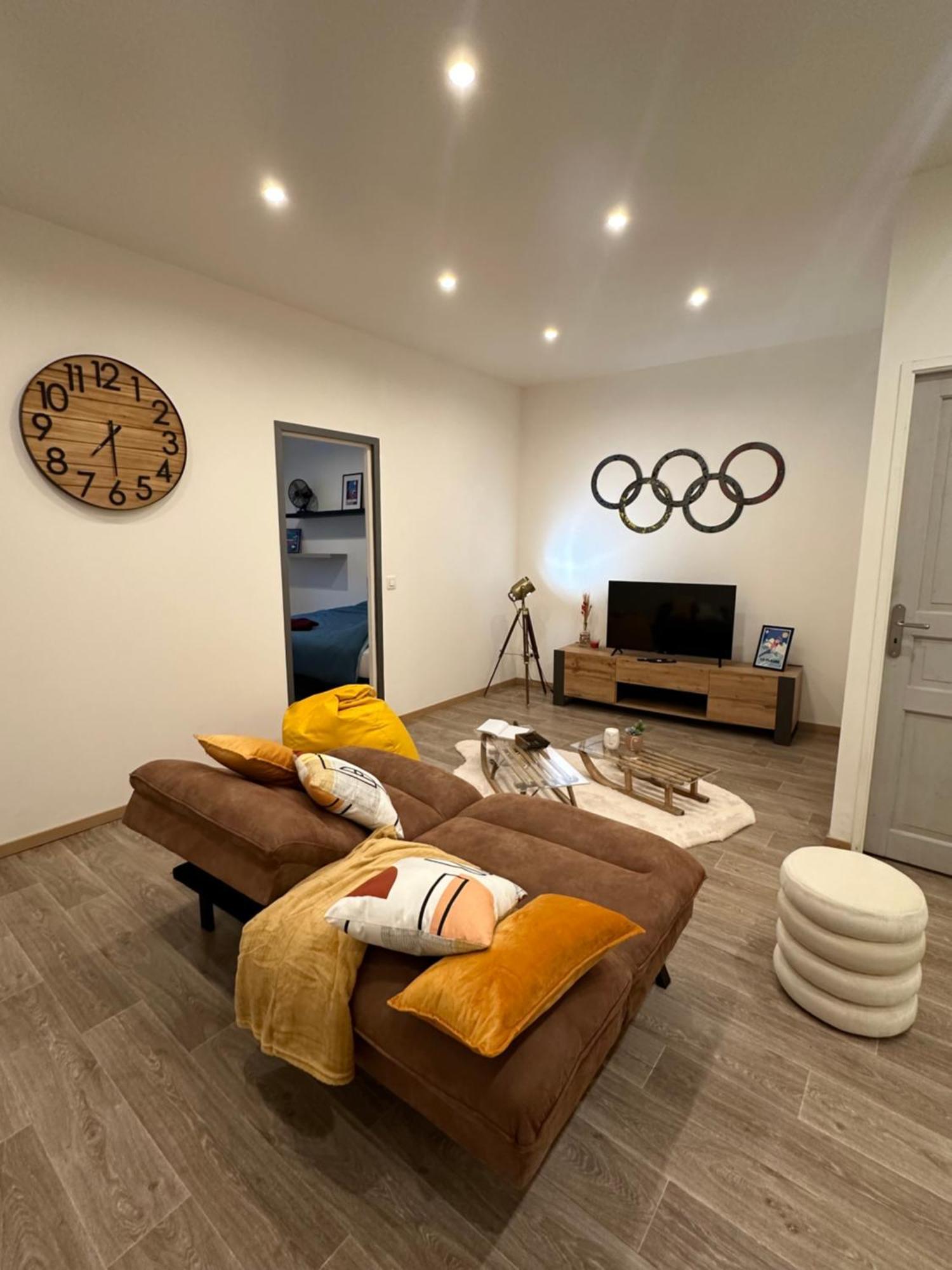 Le Refuge T3 Centre Ville 63M2 Pied Des Montagnes 알베르빌 외부 사진