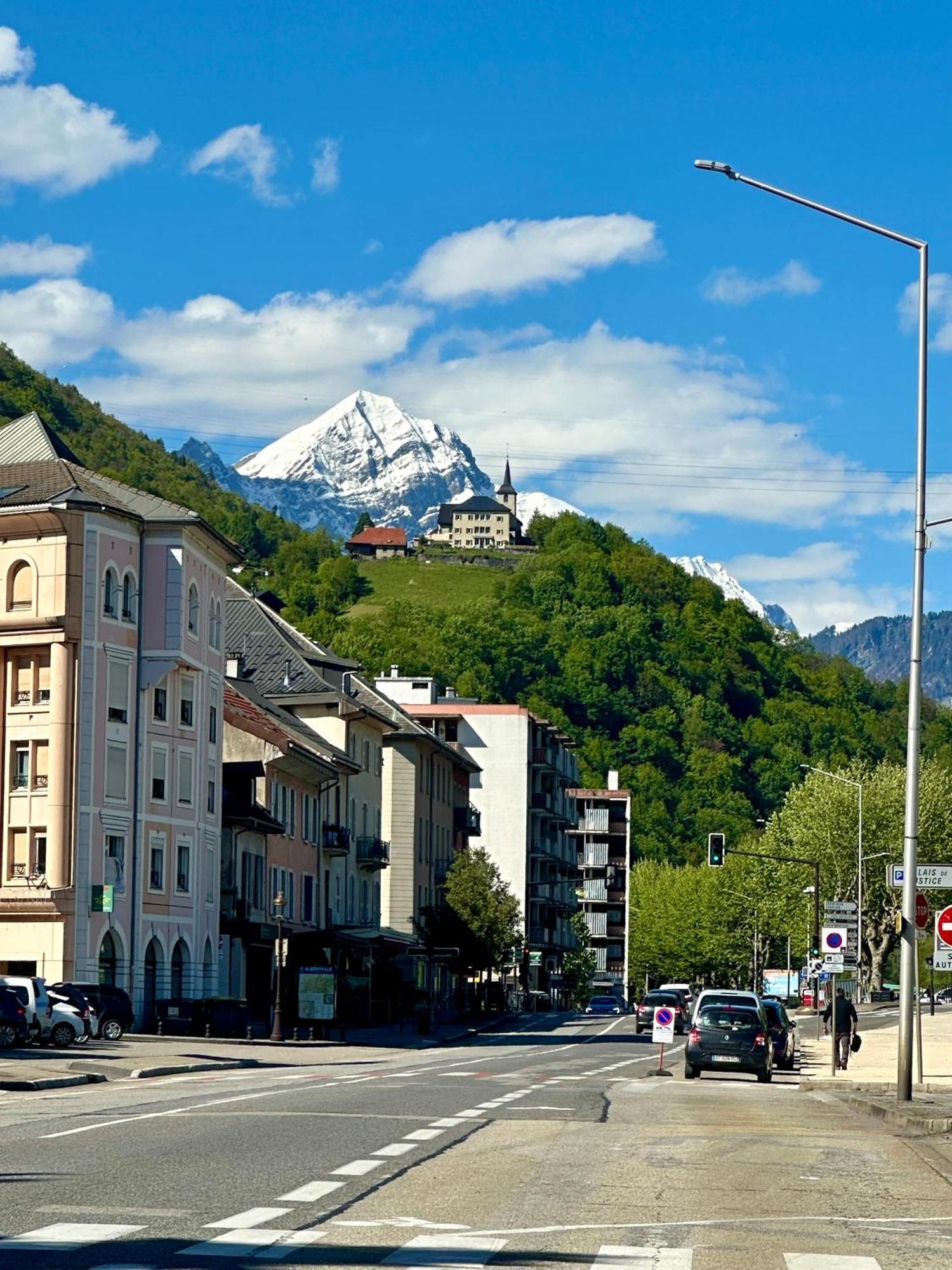Le Refuge T3 Centre Ville 63M2 Pied Des Montagnes 알베르빌 외부 사진